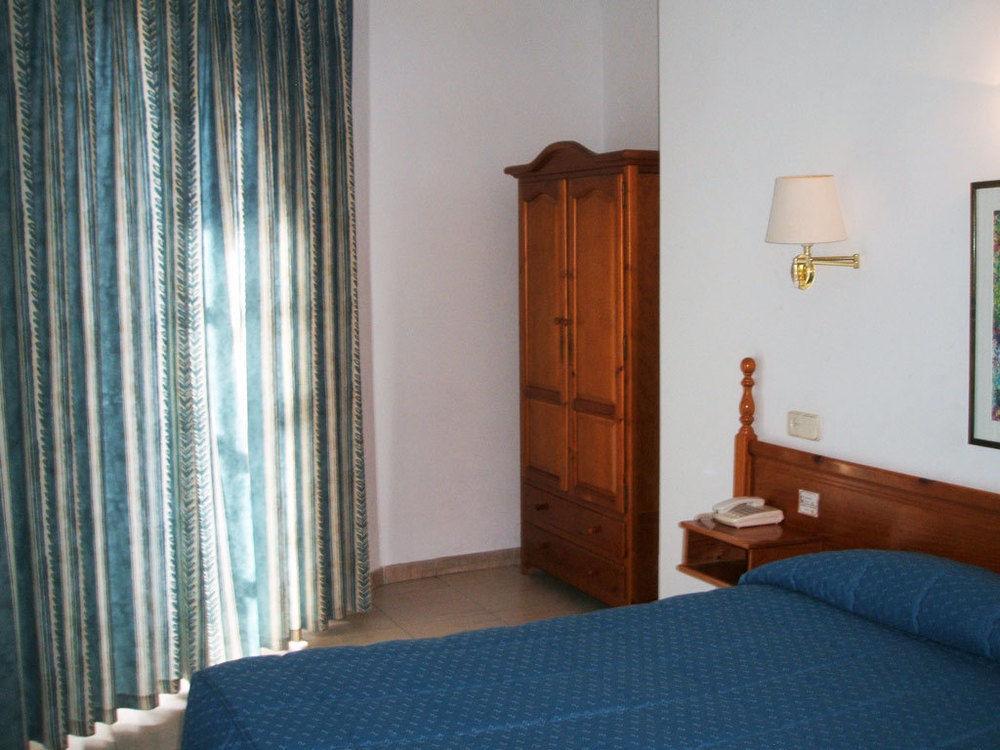 טולדו Hostal Centro מראה חיצוני תמונה