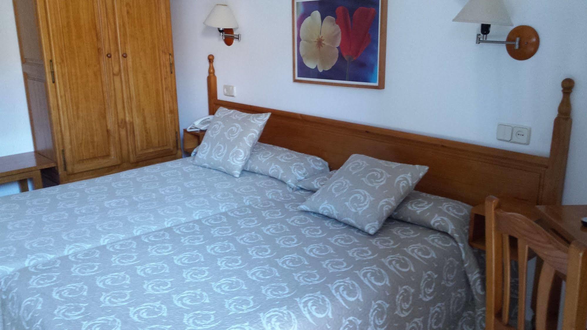 טולדו Hostal Centro מראה חיצוני תמונה